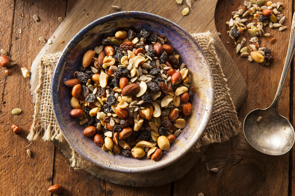 The Best Trail Mix Fixin's